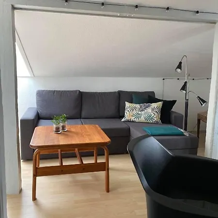 Apartment Det Gamle Paradis Pa 2 Sal I