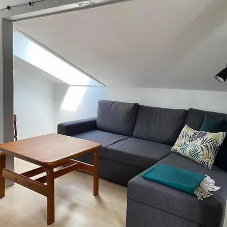 Apartment Det Gamle Paradis Pa 2 Sal I *